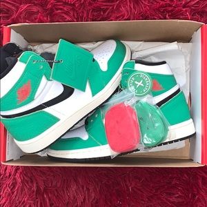 Jordan 1 retro high Lucky Green